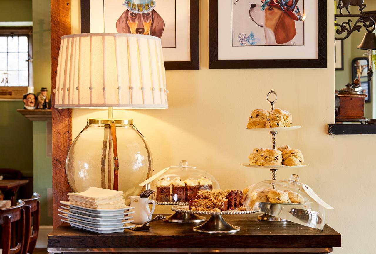 Bed and Breakfast Burford House Bh Exterior foto